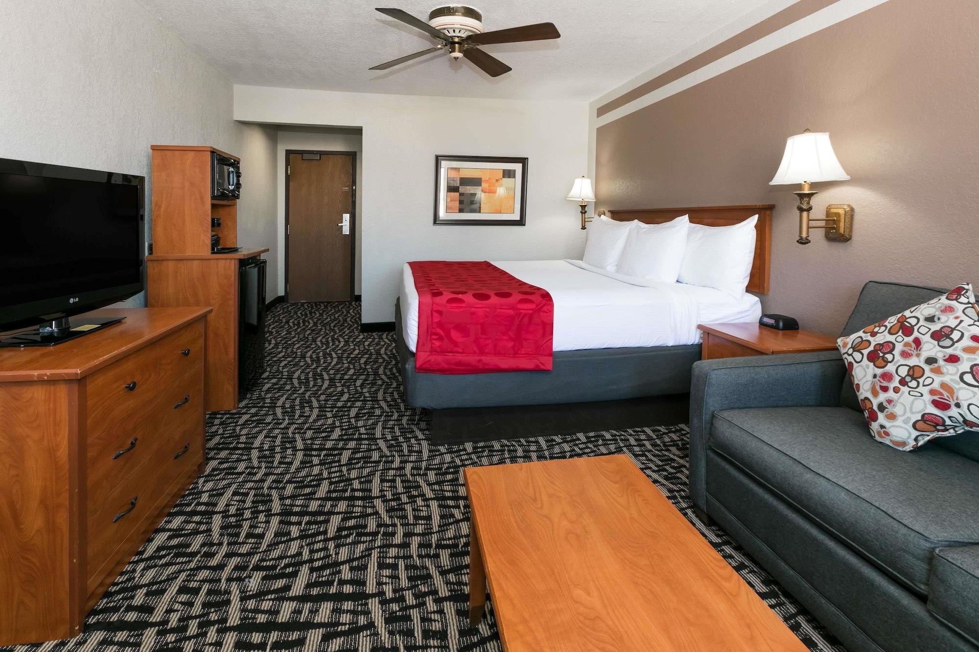 Ramada By Wyndham Oklahoma City Airport North Kültér fotó