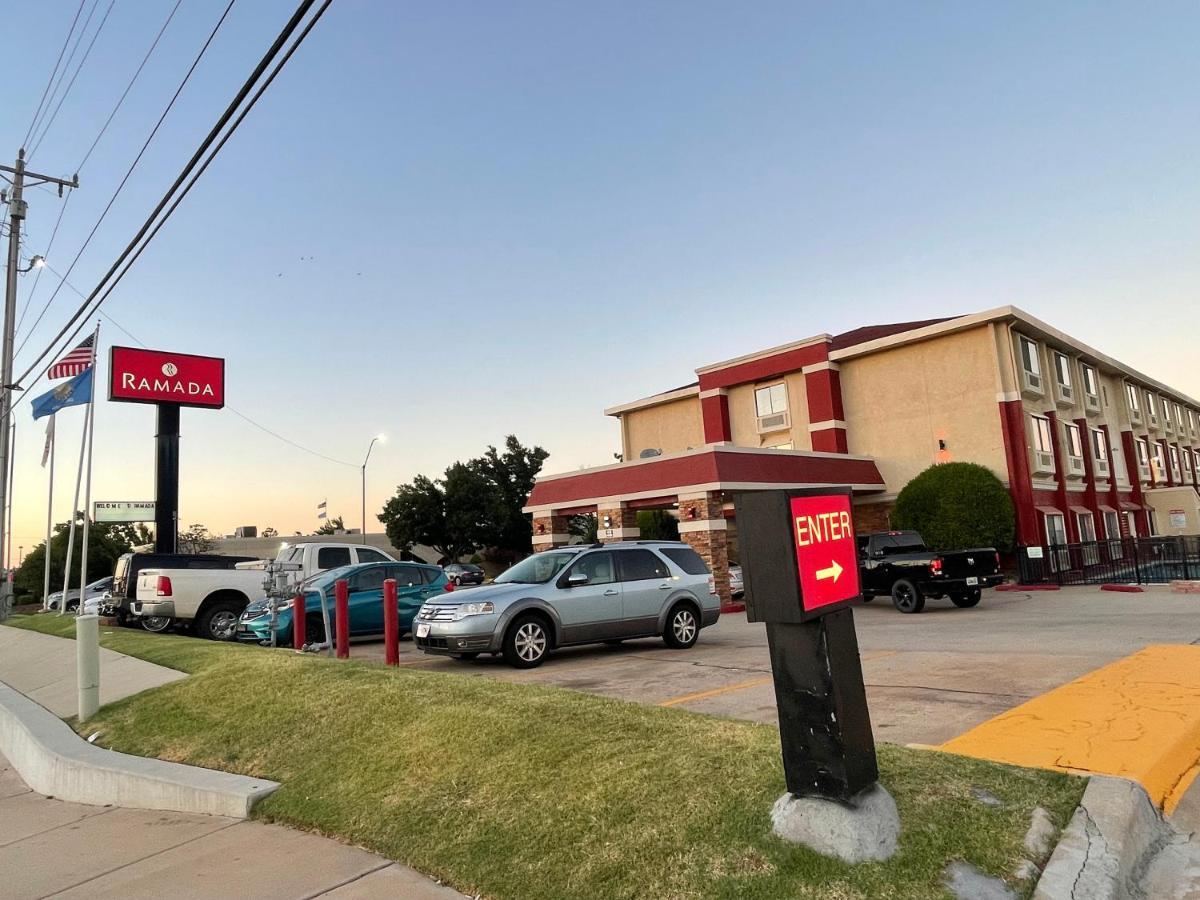 Ramada By Wyndham Oklahoma City Airport North Kültér fotó