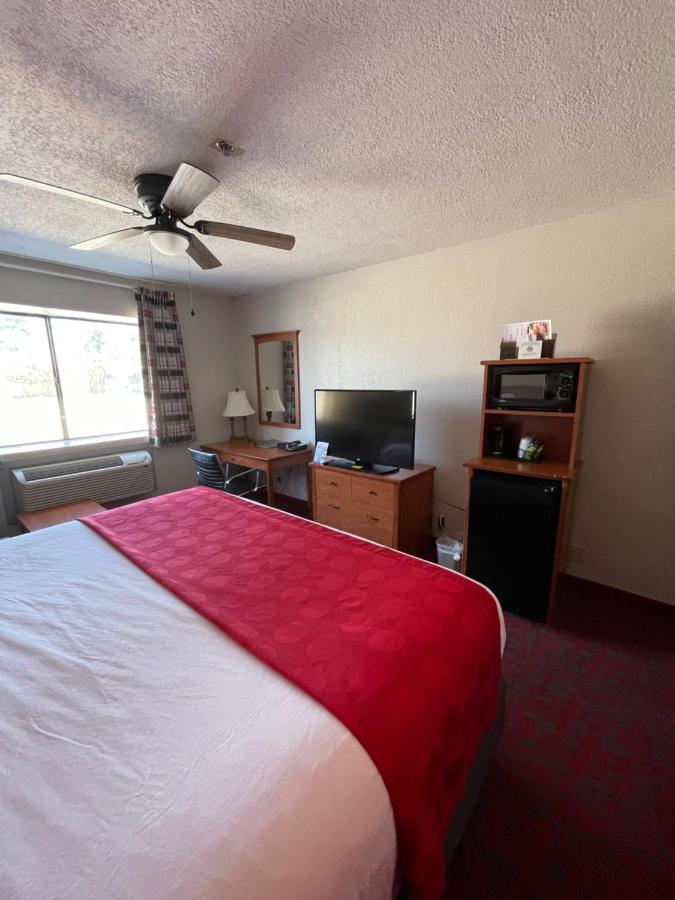 Ramada By Wyndham Oklahoma City Airport North Kültér fotó