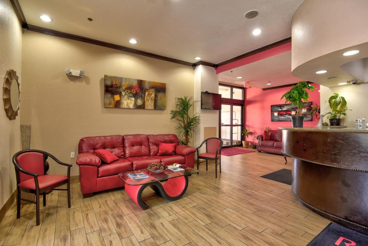 Ramada By Wyndham Oklahoma City Airport North Kültér fotó