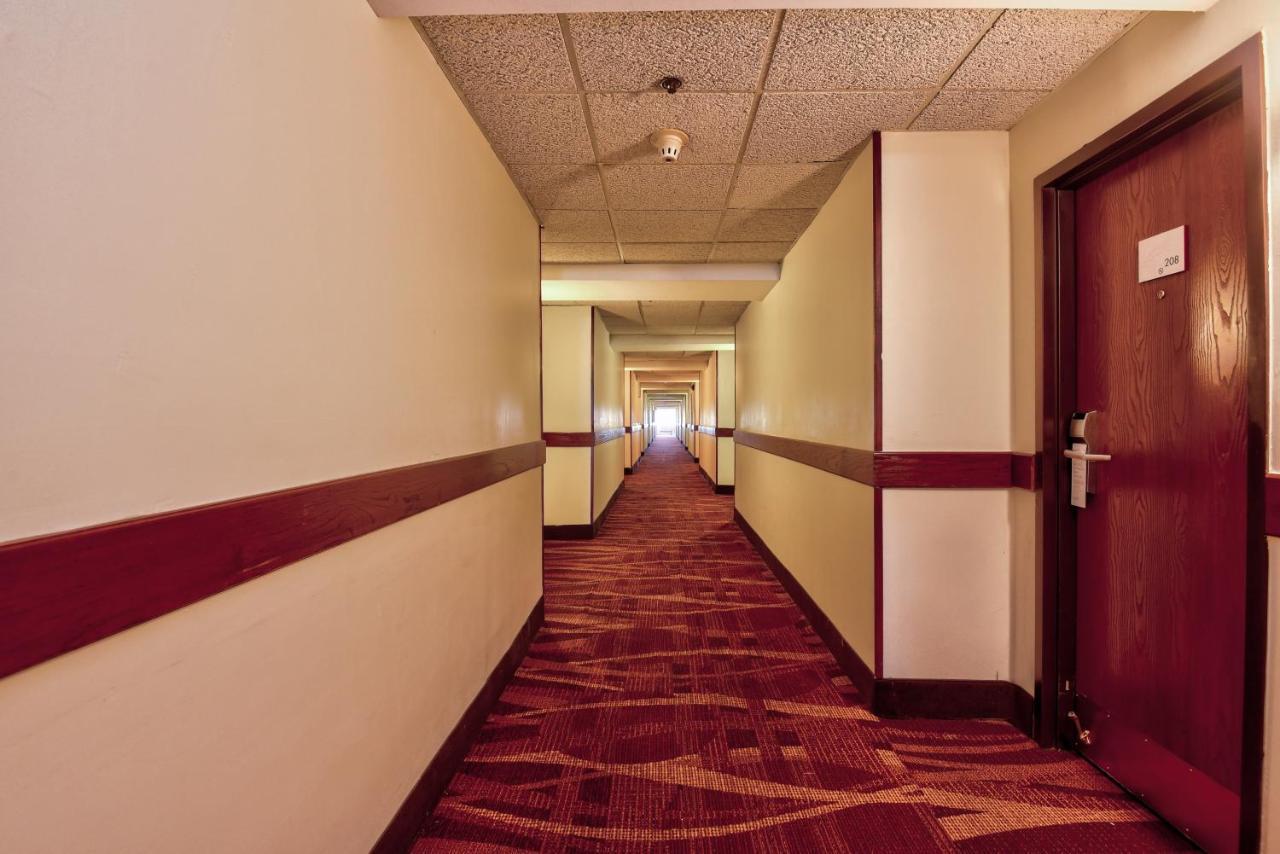 Ramada By Wyndham Oklahoma City Airport North Kültér fotó