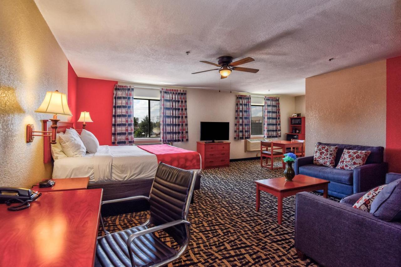 Ramada By Wyndham Oklahoma City Airport North Kültér fotó