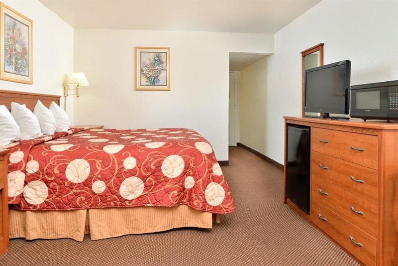 Ramada By Wyndham Oklahoma City Airport North Kültér fotó